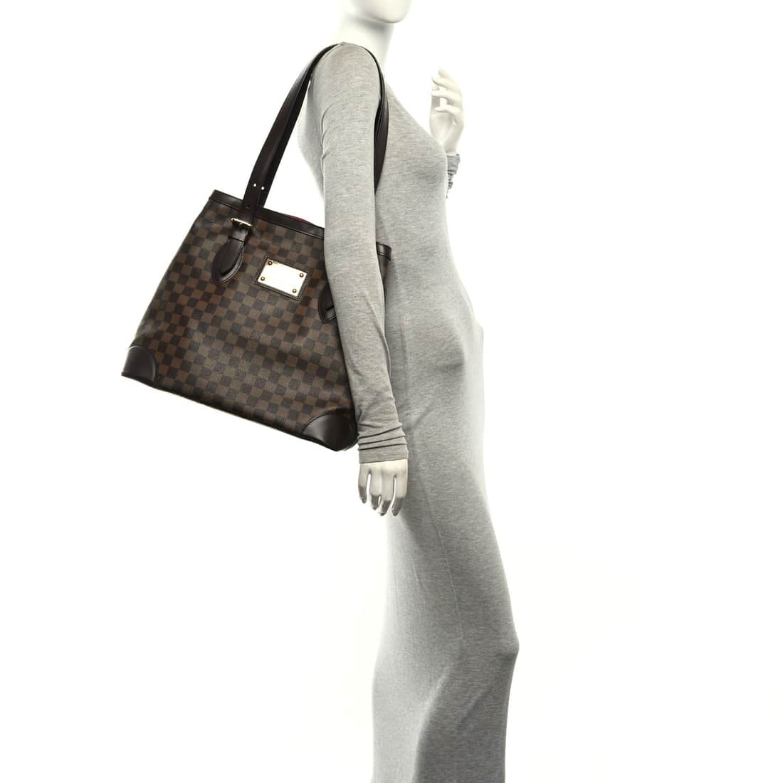 LOUIS VUITTON Damier Ebene Hampstead MM Shoulder Bag - Image 2