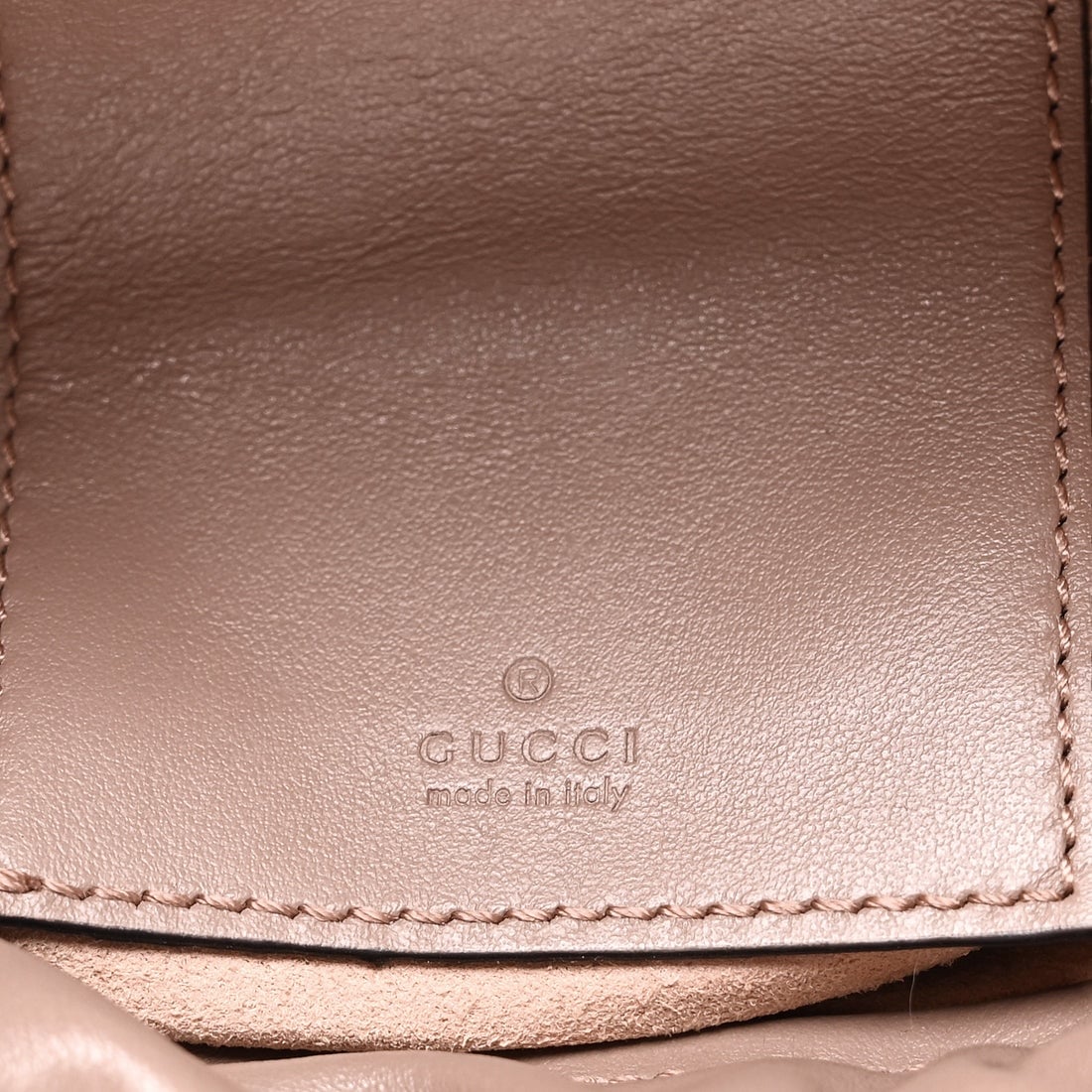GUCCI Calfskin Matelasse Mini GG Marmont 2.0 Bucket Bag in Light Pink. - Image 2