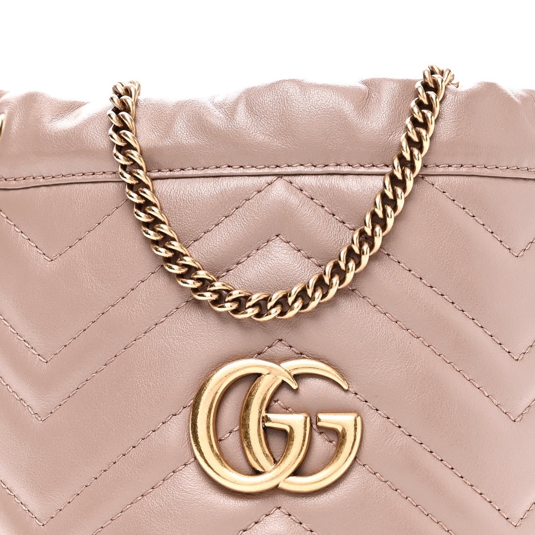 GUCCI Calfskin Matelasse Mini GG Marmont 2.0 Bucket Bag in Light Pink. - Image 3
