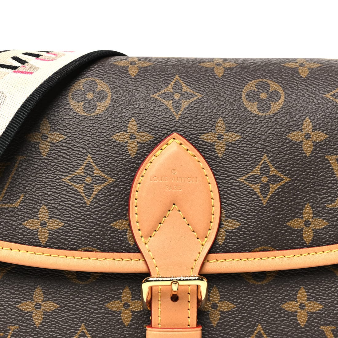 Louis Vuitton Monogram Diane Black Shoulder Crossbody. - Image 6