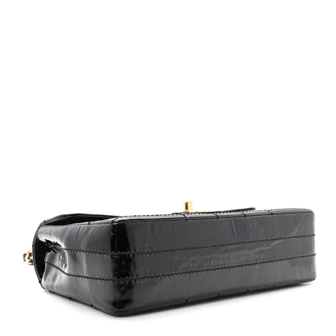 CHANEL Vintage Patent Medium Chocolate Bar Flap in Black - Image 6