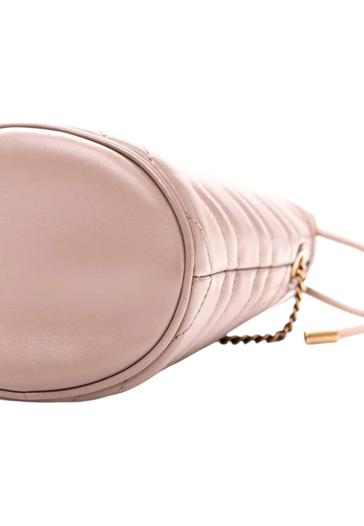 GUCCI Calfskin Matelasse Mini GG Marmont 2.0 Bucket Bag in Light Pink. - Image 5