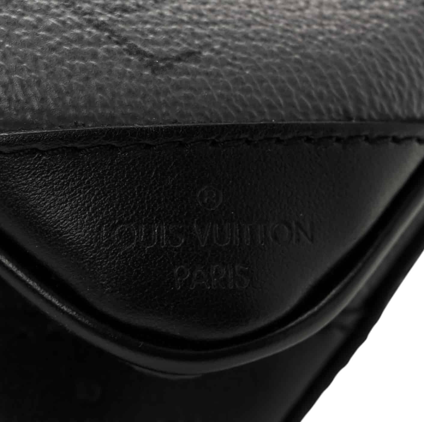 Louis Vuitton Reverse Monogram Eclipse Trio Messenger - Image 2